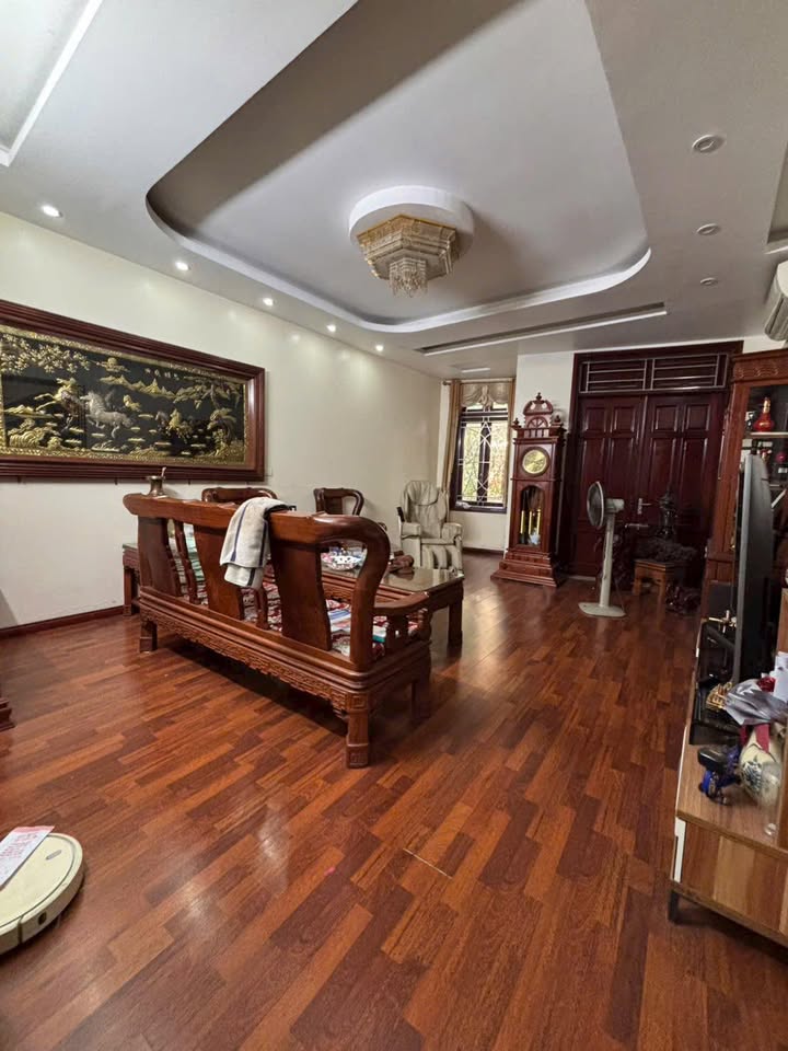 Nhà 4.5 tầng giãn dân Đồng Quán Lý Quốc Sư 65.5m² giá 9 tỷ - Công năng hoàn hảo cho gia đình!