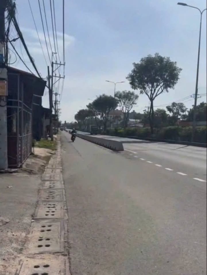 Nhà góc 2 mặt tiền QL22 & đường Huỳnh Văn Cọ - 110m² giá 2.8 tỷ - Kinh doanh ngay!