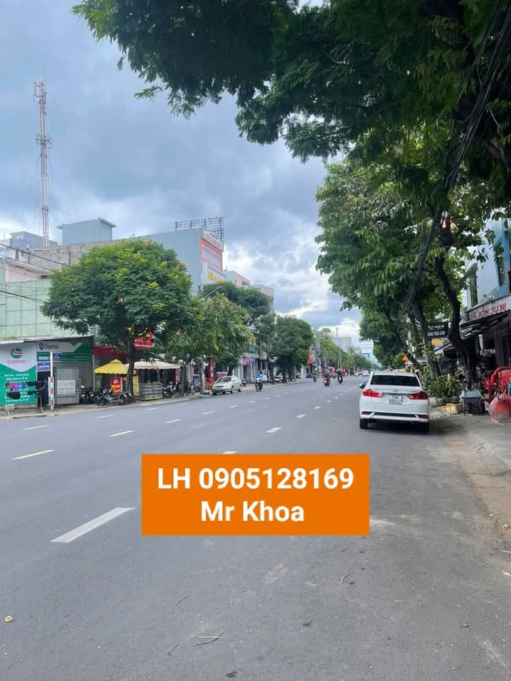 Nhà góc 3 tầng Phan Lưu Thanh, Tuy Hoà 162m² giá 10 tỷ - Kinh doanh sầm uất gần biển!