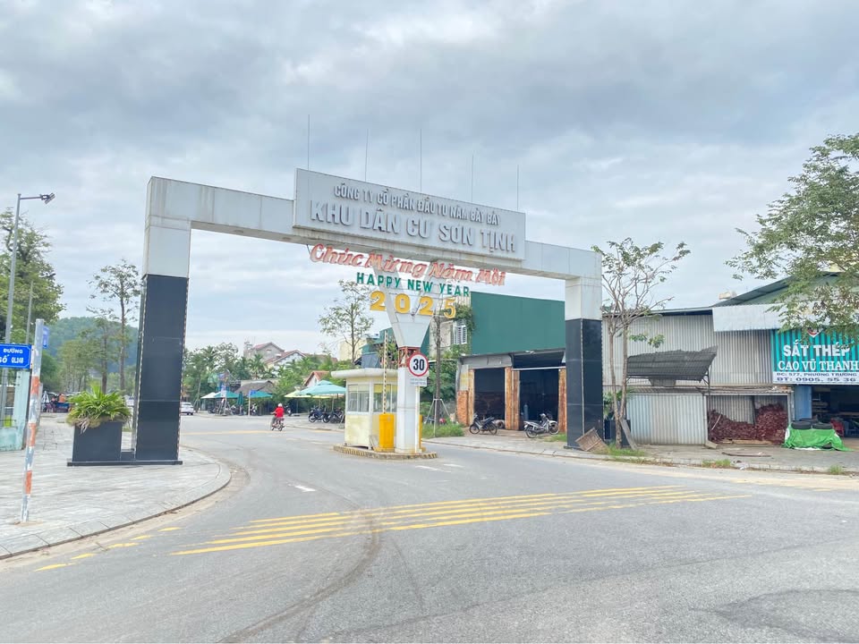 Đất nền Khu Dân Cư 577, Quảng Ngãi 100m² giá 1.59 tỷ - Sổ hồng riêng, thuận tiện kinh doanh!
