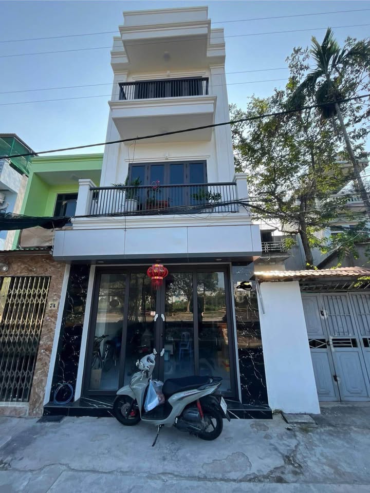 Nhà 3 tầng ngõ Giải Phóng 60m² giá 2.78 tỷ - Chính chủ bán gấp!