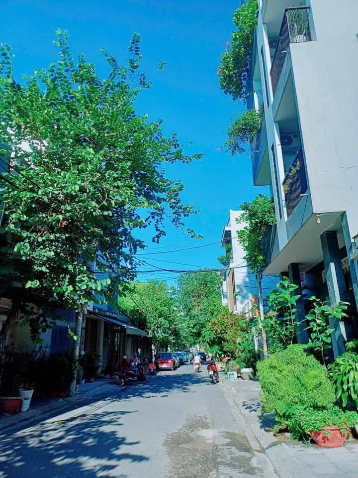 FrontHouse mặt tiền Lương Thế Vinh, Sơn Trà 79m² giá 8.98 tỷ - Đầu tư sinh lời ngay!