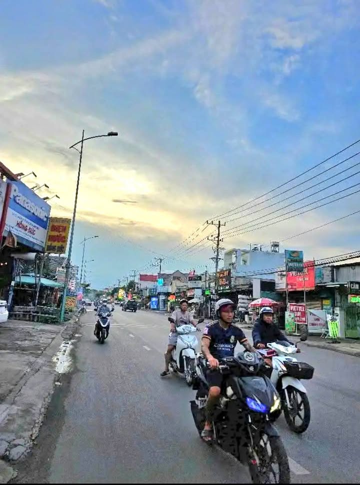 Đất liền kề mặt tiền Lê Hồng Phong 320m² giá 16 tỷ - Chỉ cần gặp chủ thương lượng!