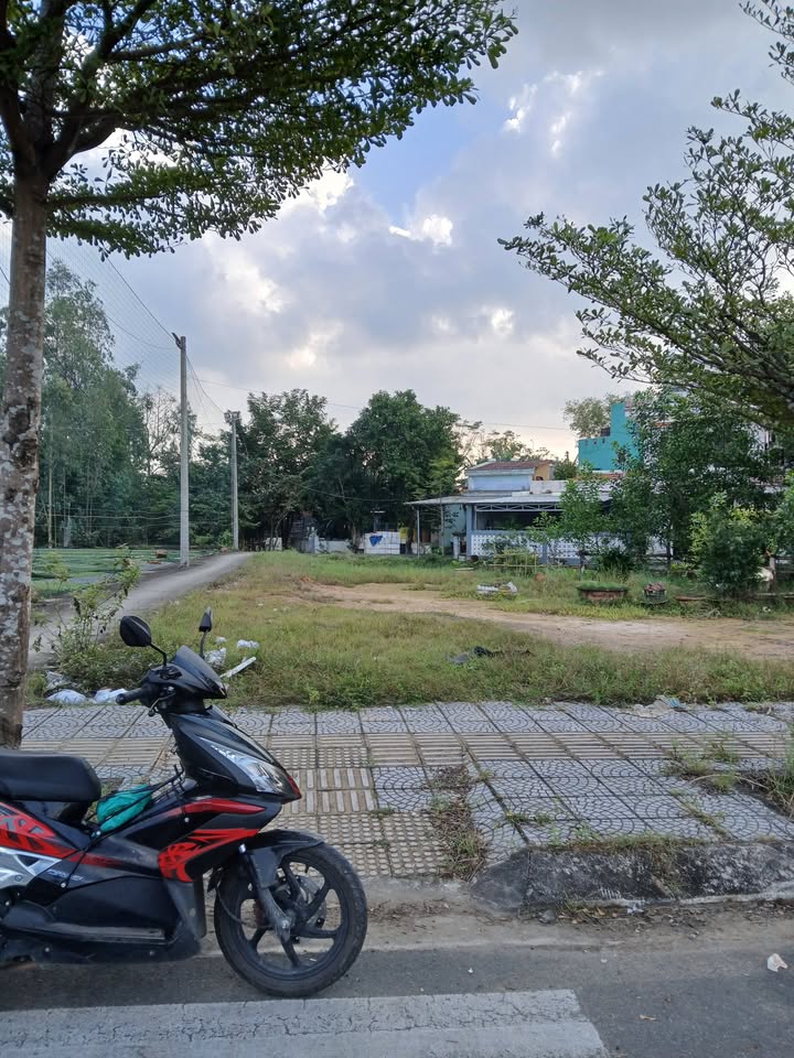 Đất dự án bên trạm thu phí Quốc lộ 1A 150m² - Sổ hồng chính chủ!