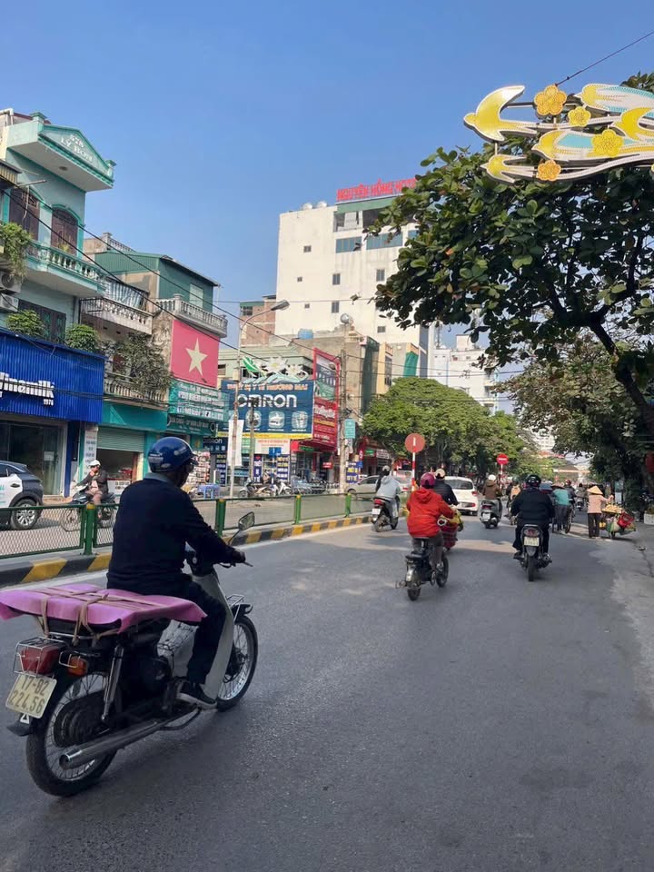 Đất mặt đường Lý Bôn, Thái Bình 165m² - Cách bệnh viện chỉ 30m!