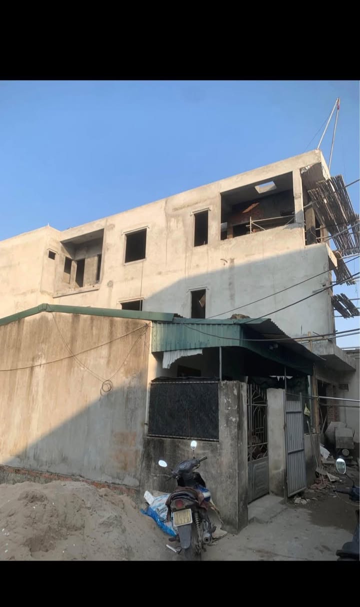 Nhà phố Phú Xuân, Trần Hưng Đạo 36m² - Giá chỉ từ 1.5 tỷ!