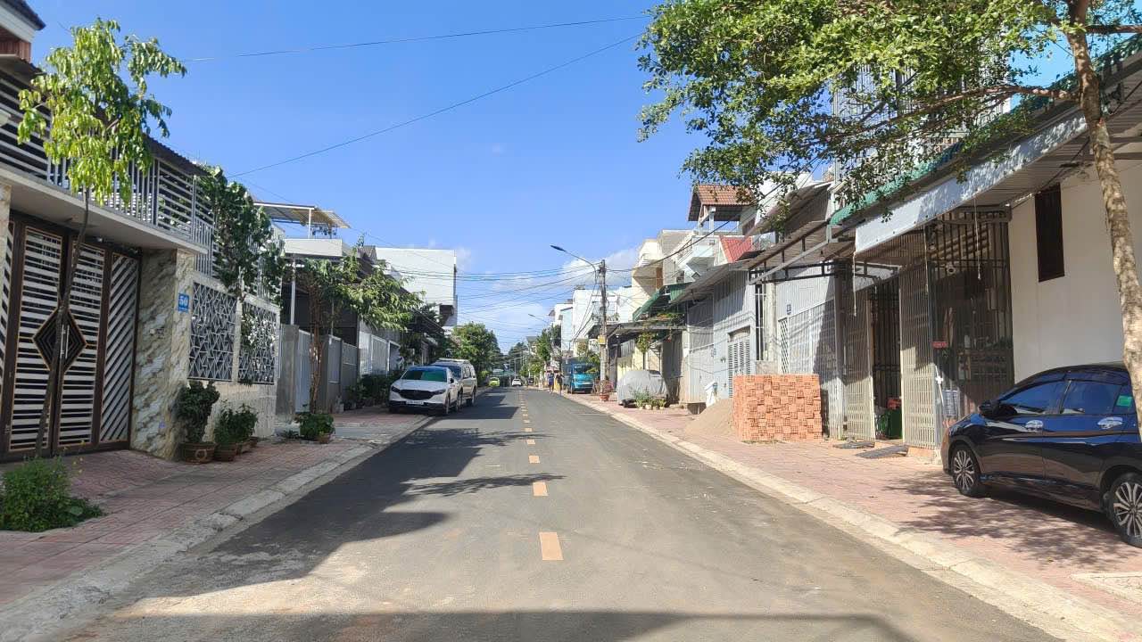 Nhà mặt tiền Chu Mạnh Trinh - Tuy Hòa 79m² giá 5 tỷ - Thương lượng tốt!