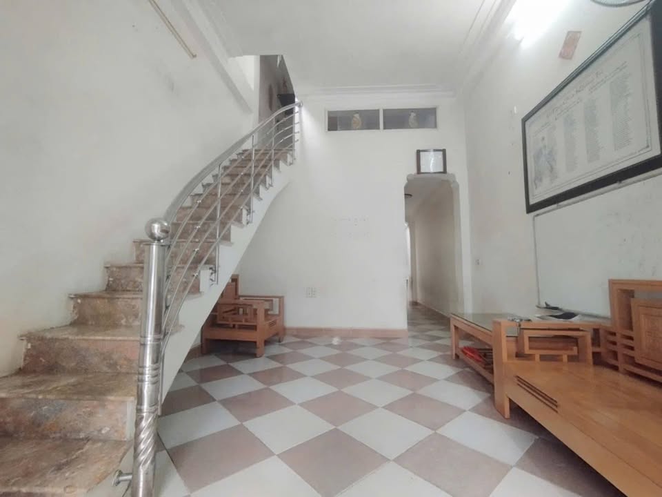 Nhà cho thuê 2 tầng tại Phường Đông Sơn, Thanh Hóa giá 3.5 triệu - Phù hợp cho hộ gia đình!