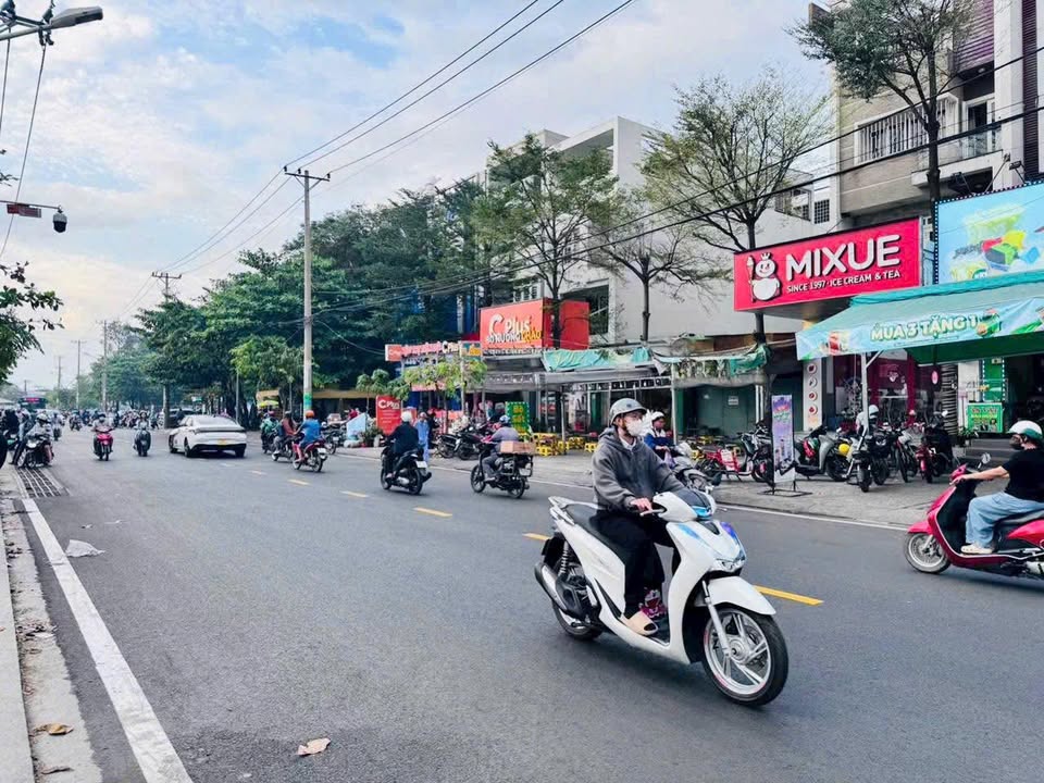 Bán nhà mặt tiền Hiệp Bình, Thủ Đức 152.7m² giá 21 tỷ - Đầu tư sinh lời ngay!