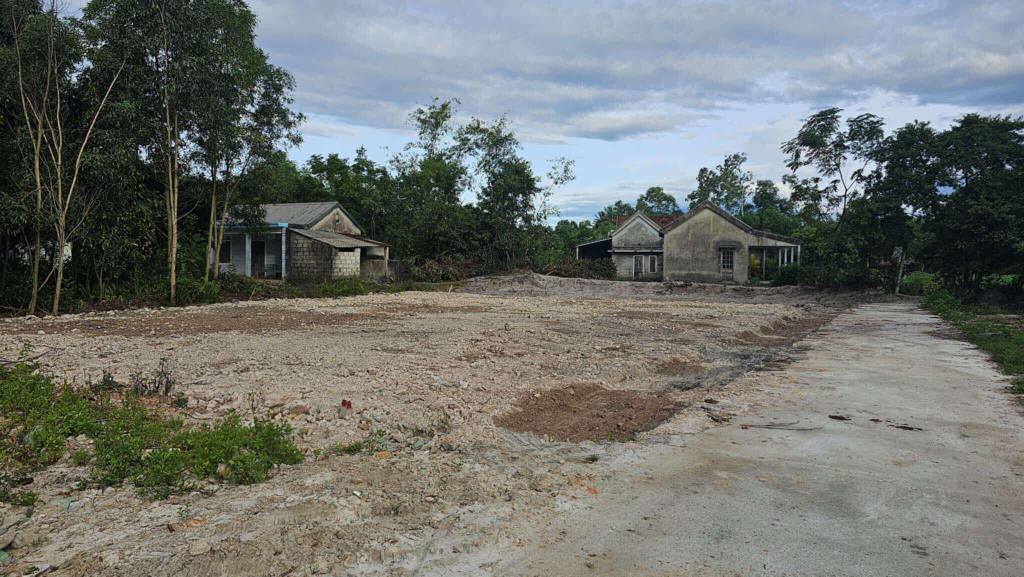 Đất Thôn 2 Vinh Hà Phú Vang 104m² giá 3xx triệu - Cơ hội đầu tư hấp dẫn!