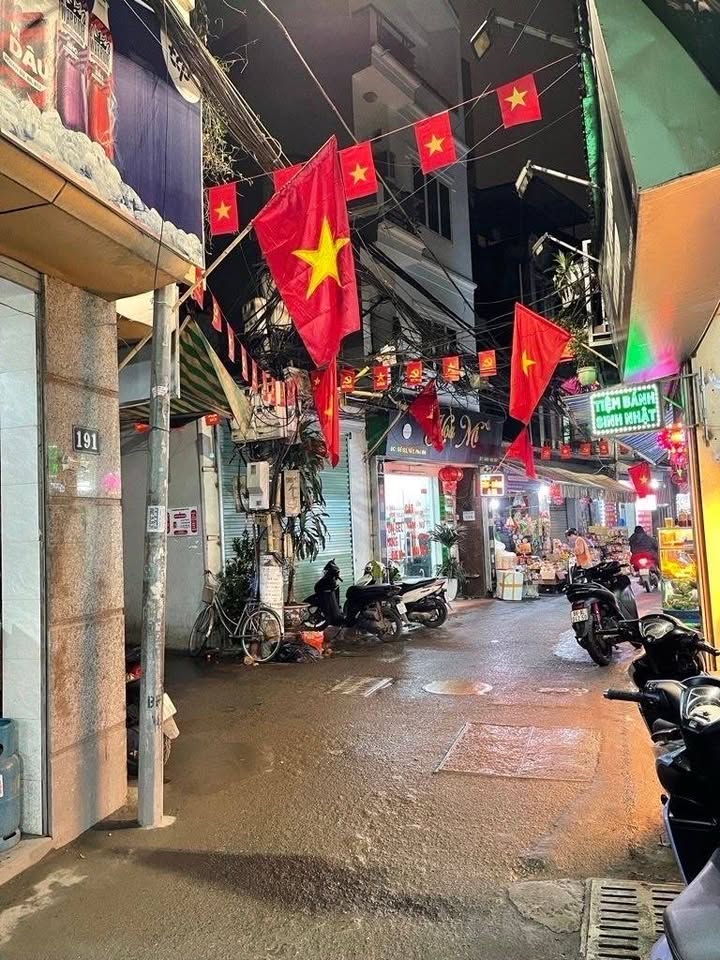 Nhà phố Lê Quang Đạo, Mỹ Đình 60m² giá nhỉnh 15 tỷ - Ô tô đỗ cổng, tiện ích xung quanh tuyệt vời!