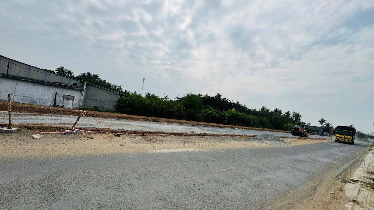 Đất nền mặt tiền đường D5, Phường 8 Bến Tre, 123.5m² chỉ 490 triệu - Cơ hội vàng đầu tư!