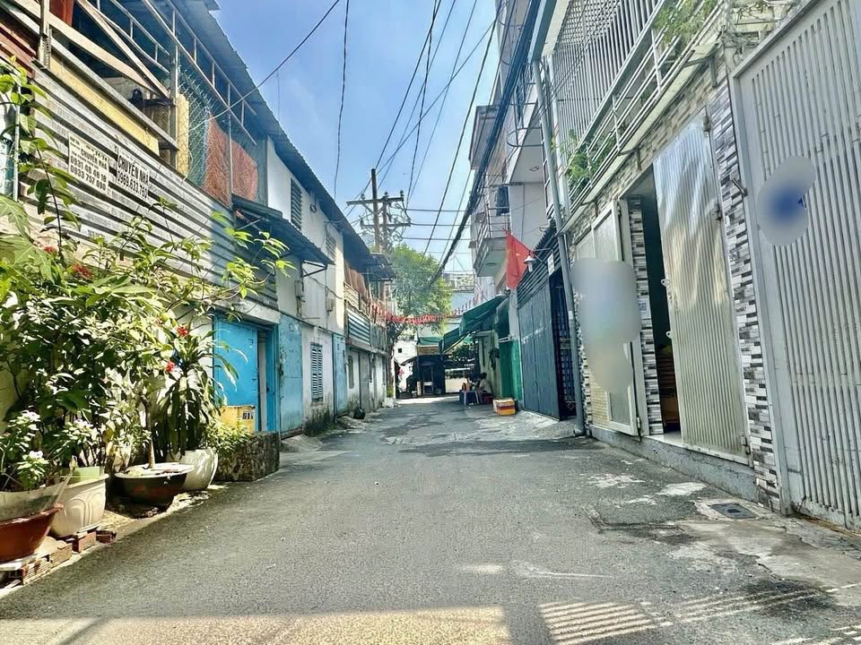 Đất nền Tân Phú 110m² giá 9 tỷ - Gần Đại học Công Thương, cơ hội đầu tư lớn!