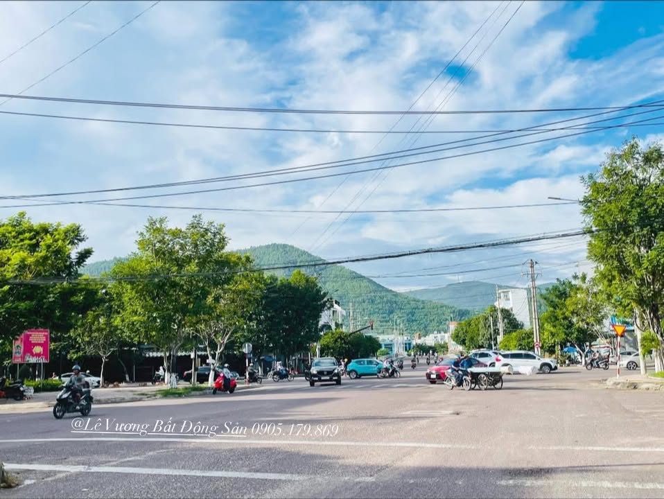 Đất nền thương mại ngay ngã tư Huỳnh Tấn Phát - Lê Thanh Nghị 80m² giá 5 tỷ - Cơ hội đầu tư hấp dẫn!