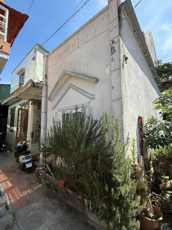 Nhà cũ Ngô Quyền Đà Lạt 100m² giá 1,3 tỷ - Pháp lý rõ ràng, xây dựng tự do!