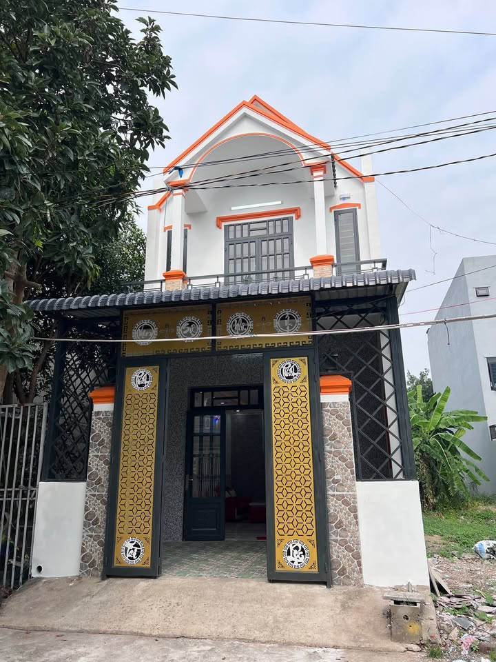 Nhà phố KDC Đặng Huỳnh, Cần Giuộc 90m² giá 3.68 tỷ - Chính chủ bán gấp!