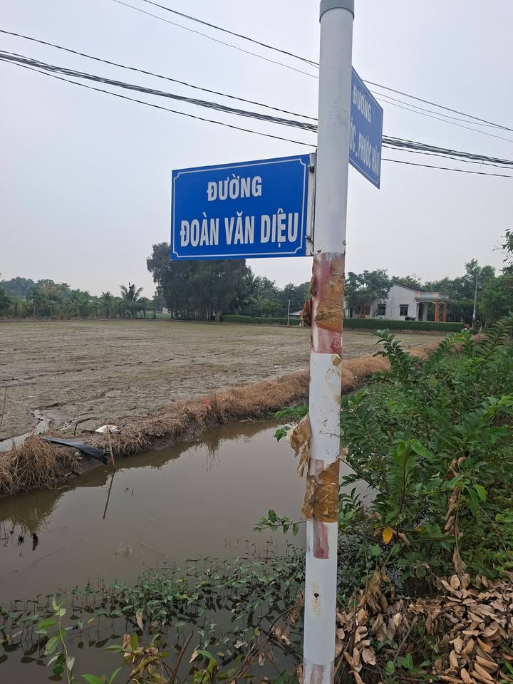 Đất nền Lộc Trung, Cần Giuộc 125m² giá 720 triệu - Pháp lý rõ ràng, cơ hội đầu tư tuyệt vời!