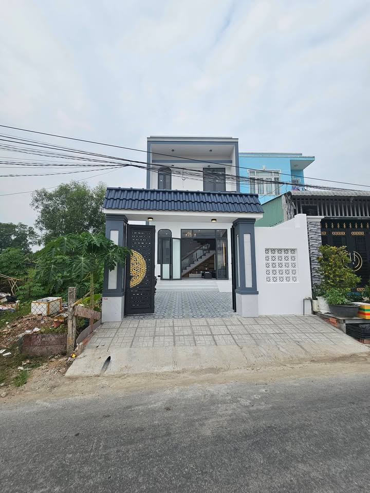 Nhà riêng Cần Giuộc, Long An 121m² giá 3.2 tỷ - Sẵn sàng kinh doanh!