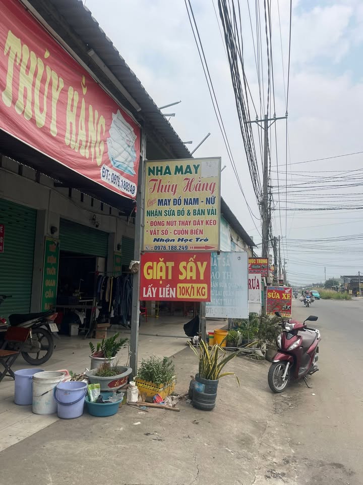 Mặt bằng kinh doanh tại Tân Đức, 32m² giá 4 triệu - Cơ hội vàng cho mọi ngành nghề!