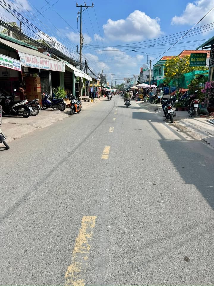 Đất thổ cư 157m² tại Tân Bửu, Bến Lức - Giá 2.7 tỷ - Mặt tiền kinh doanh thuận lợi!