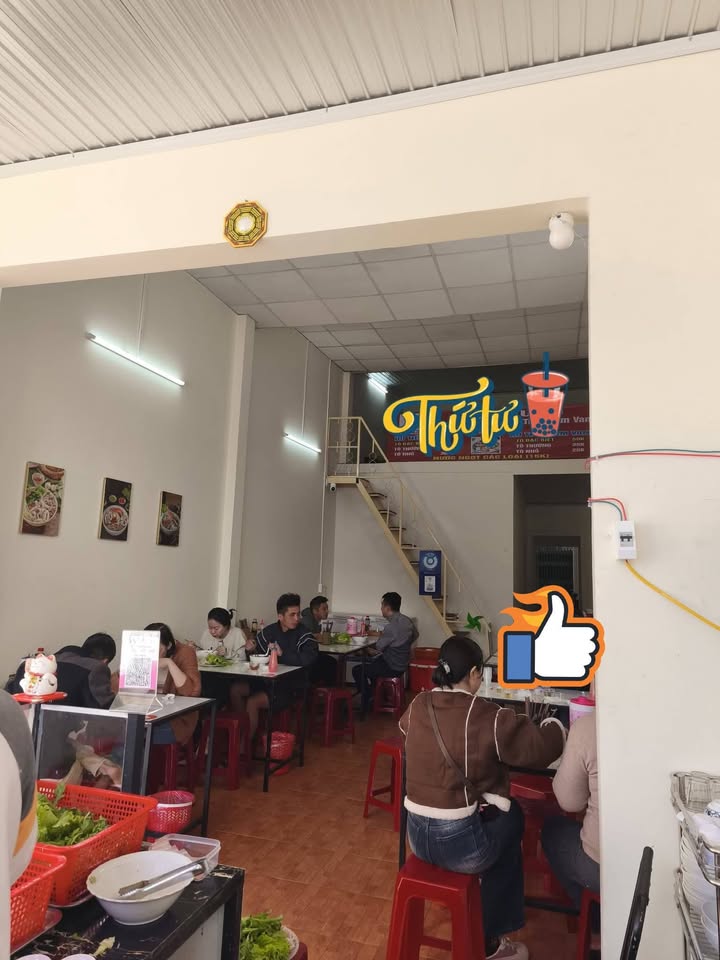 Nhà nguyên căn cho thuê mặt tiền đường Hùng Vương, Di Linh - Thích hợp kinh doanh và sinh hoạt!