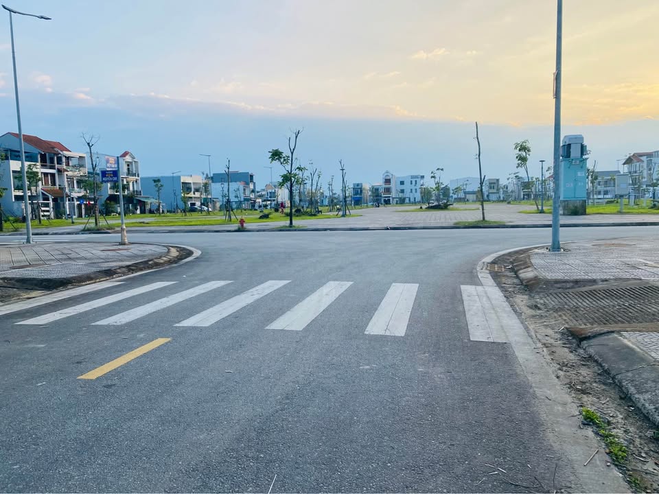 Bán mặt tiền FrontHouse Diệp Văn Kỳ, Hương Sơ 98m² giá 2.2 tỷ - Vị trí đắc địa cho kinh doanh!