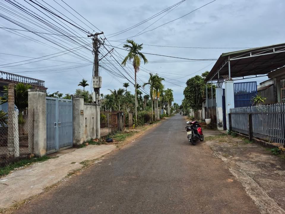 Đất mặt tiền Quốc lộ 14, xã Hòa Thuận, 252m² giá 2.52 tỷ - Đầu tư sinh lời ngay!