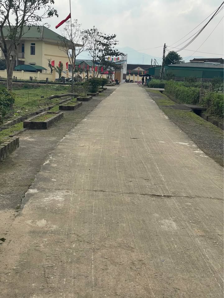 Đất nền Xóm 7, Cẩm Lạc 216m² giá 400 triệu - Cơ hội đầu tư hiếm có!