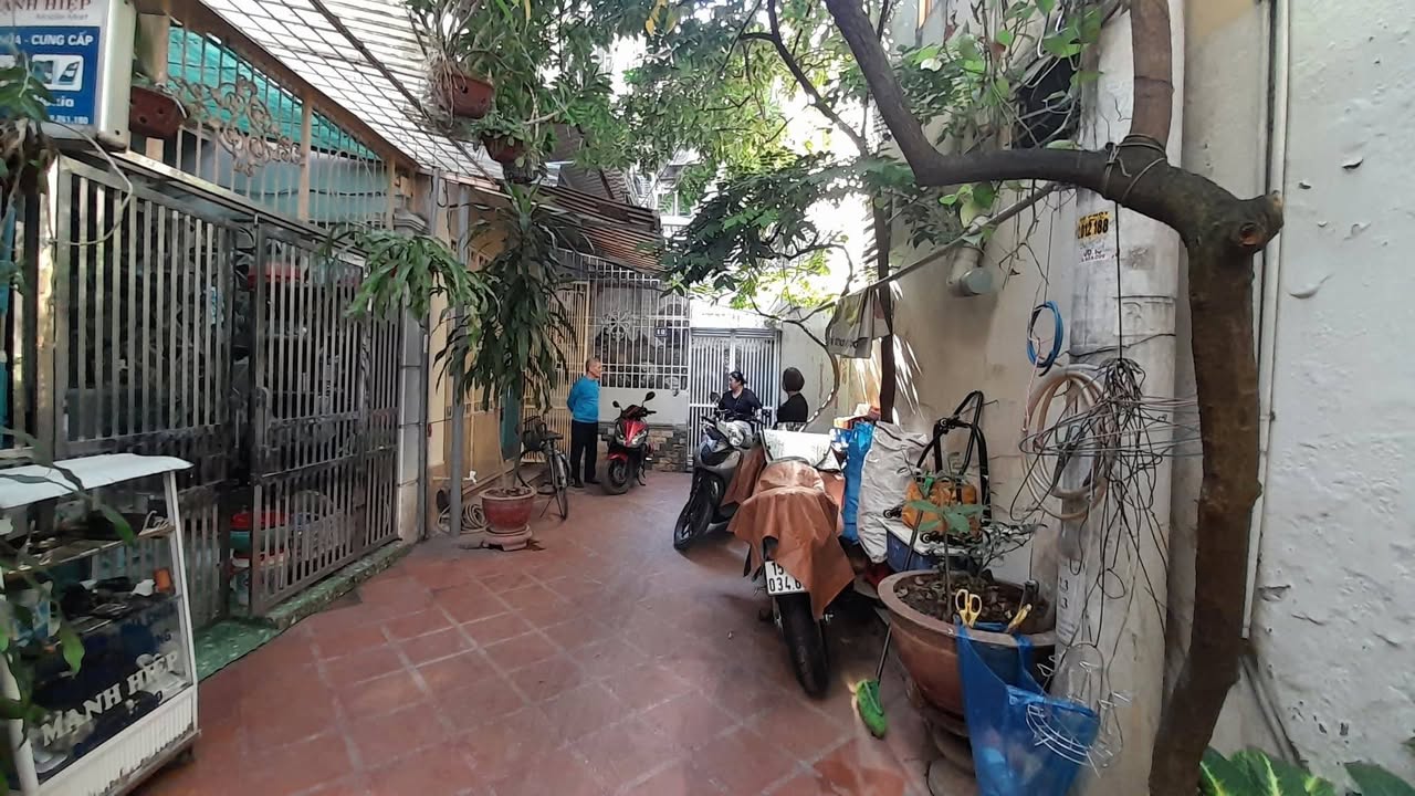 Bán nhà mặt phố Nguyễn Công Trứ, Lê Chân 50.4m² giá chỉ 3 tỷ - Kinh doanh sầm uất!