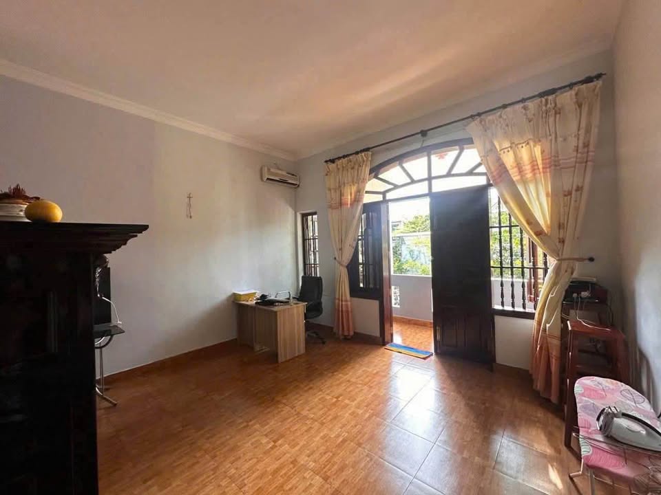 Nhà nguyên căn cho thuê tại Lê Thị Riêng, Vũng Tàu 110m² - Nội thất đầy đủ, chỉ việc vào ở!