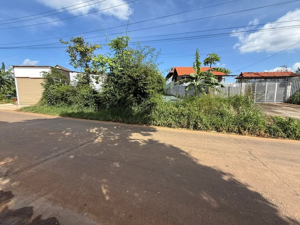 Đất nền thôn 4 Ea Kao - 205m² giá 1.8 tỷ - Cơ hội đầu tư tuyệt vời!