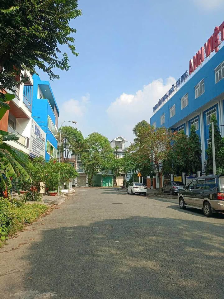 Đất nền Khu Kiến Phát, Tân An 72m² giá 2.4 tỷ - Vị trí kinh doanh sầm uất!