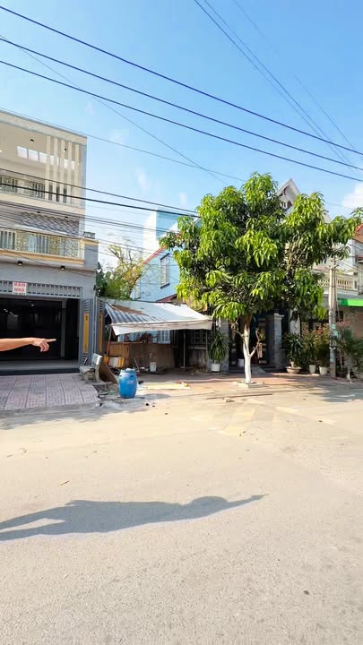 Nhà phố Tân Phước Khánh 100m² giá 4.4 tỷ - Kinh doanh tốt, vào ở ngay!