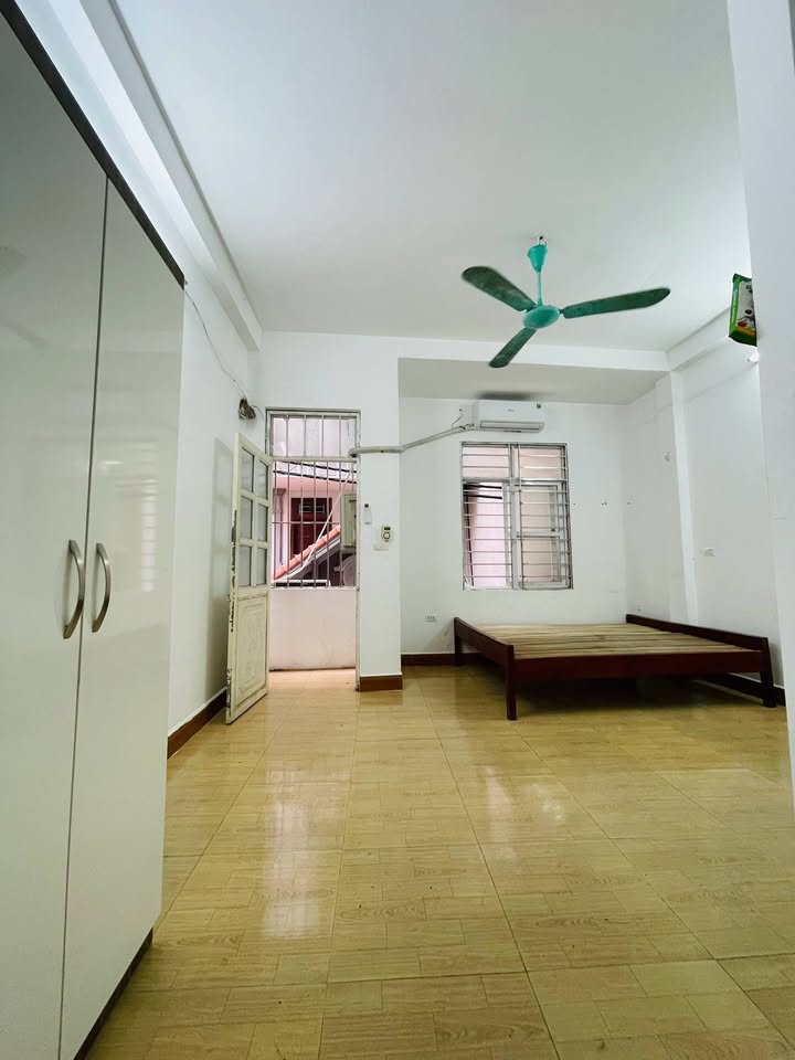 Phòng cho thuê tại Trần Bình, 23m² chỉ 2.9 triệu - Đủ tiện nghi, giờ giấc tự do!