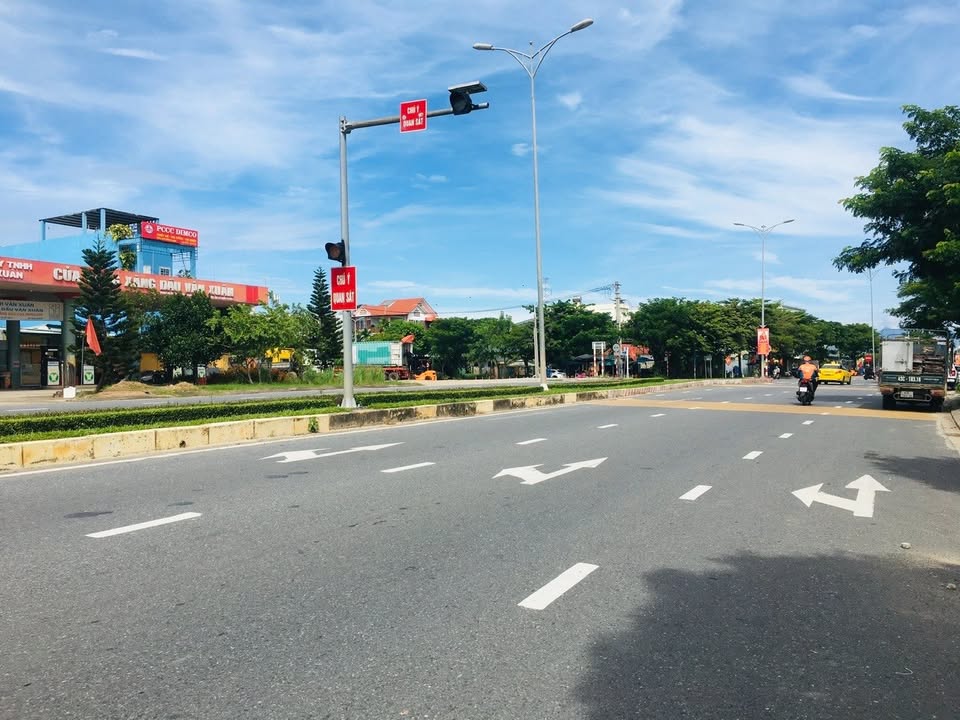 Mặt tiền kinh doanh Võ Chí Công, Hòa Xuân 281m² giá 27 tỷ - Đầu tư sinh lời ngay!