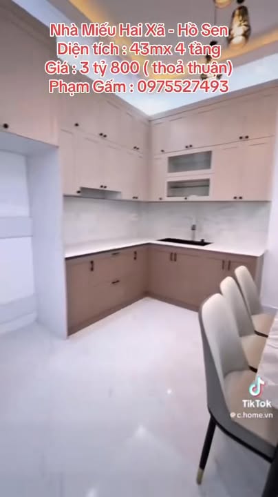 Nhà phố Miếu Hai xã - Hồ Sen 172m² giá 3.8 tỷ - Không thể bỏ lỡ!