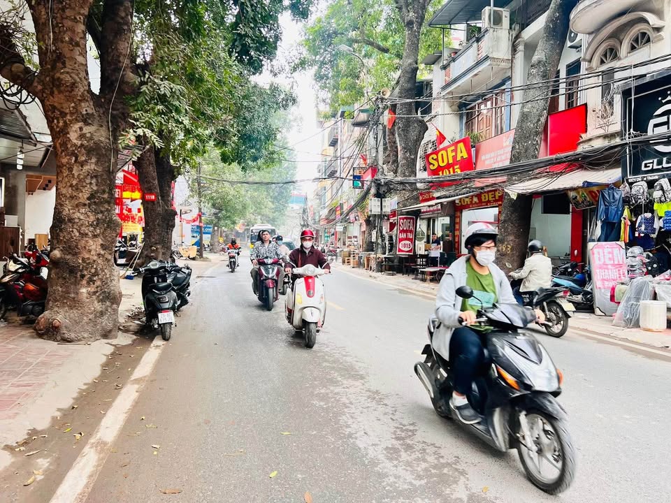 Mặt phố Đê La Thành, Ba Đình 92m² giá 50 tỷ - Cơ hội đầu tư sinh lời!