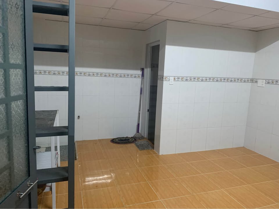 Phòng cho thuê tại 53 Sương Nguyệt Ánh, Rạch Giá - Không gian yên tĩnh, thoáng mát