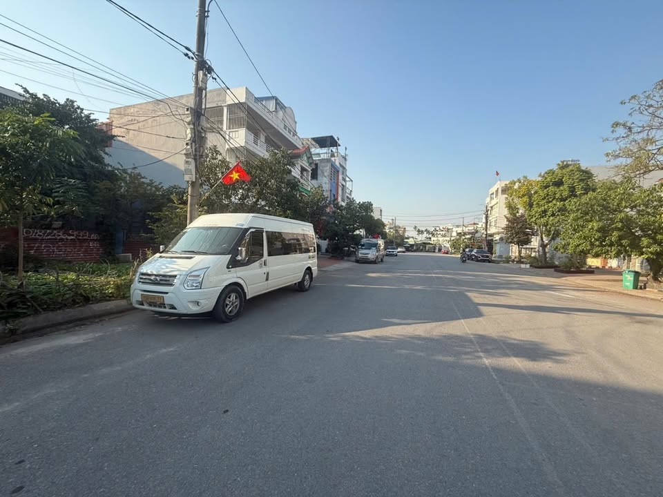 Đất nền mặt đường 30m Thư Trung 180m² giá chỉ 6x triệu/m² - Đầu tư sinh lời ngay!