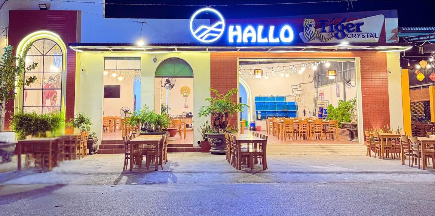 Quán ăn Ẩm Thực Hallo mặt tiền Trần Phú 300m² - Sẵn sàng kinh doanh ngay!