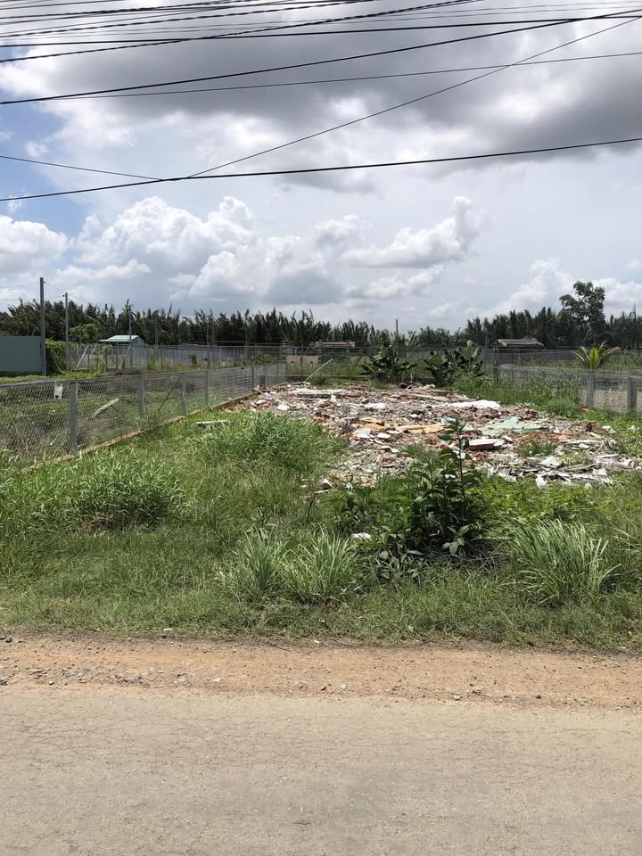 Bán FrontHouse mặt tiền 826C xã Phước Lại 168m² giá 4 tỷ - Đầu tư sinh lời ngay!