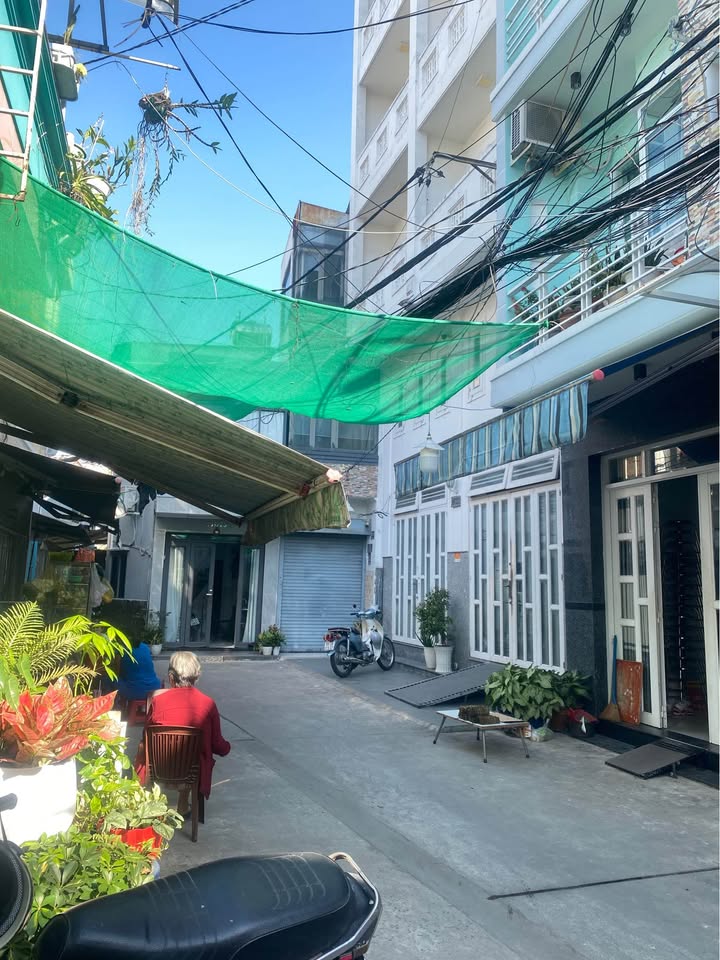 Nhà phố Tân Hưng, Trần Xuân Soạn, Q7 68m² giá 6.29 tỷ - Vị trí thuận lợi, giao thông nhanh chóng!