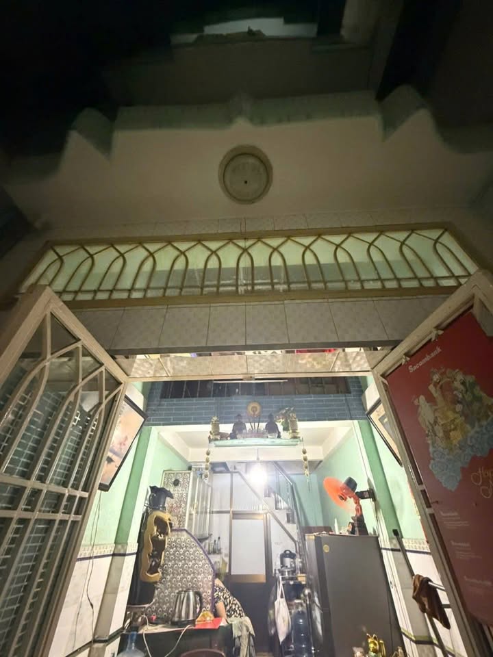 Nhà phố Lê Hồng Phong, Quận 10, 18m² giá 3.6 tỷ - Full nội thất cao cấp!