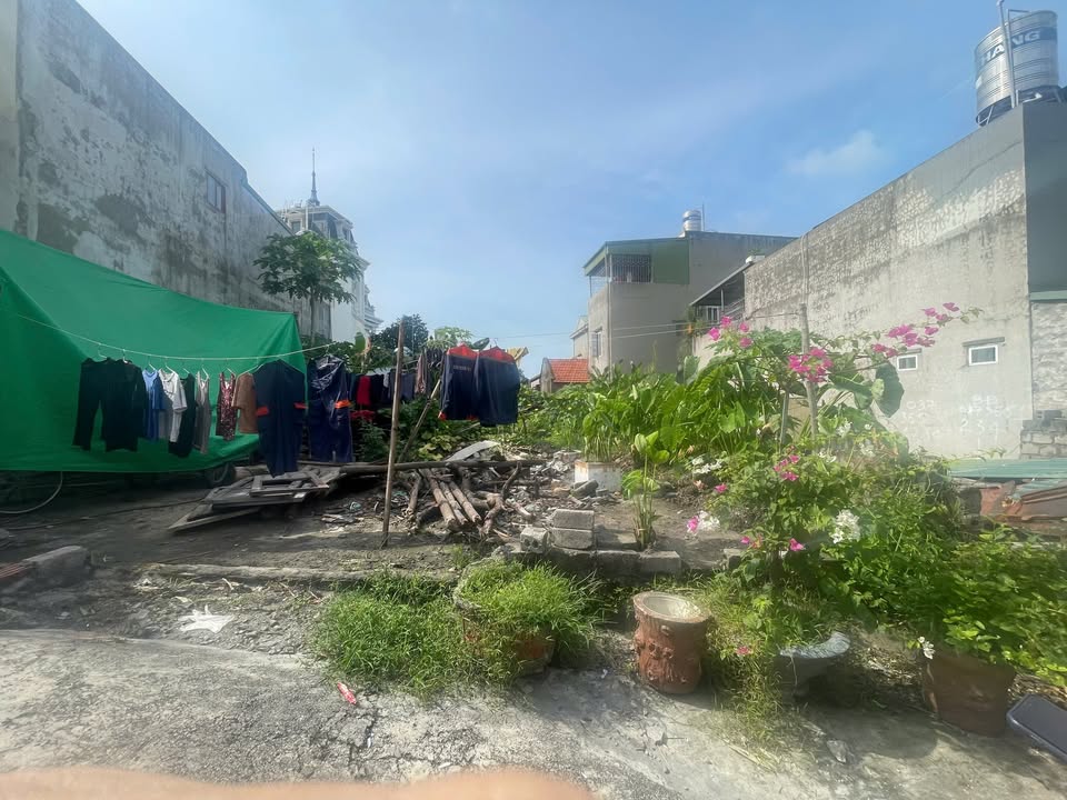 Đất nở hậu Cẩm Thạch 93m² giá 1.4 tỷ - Phong thủy tốt, xây dựng tự do!