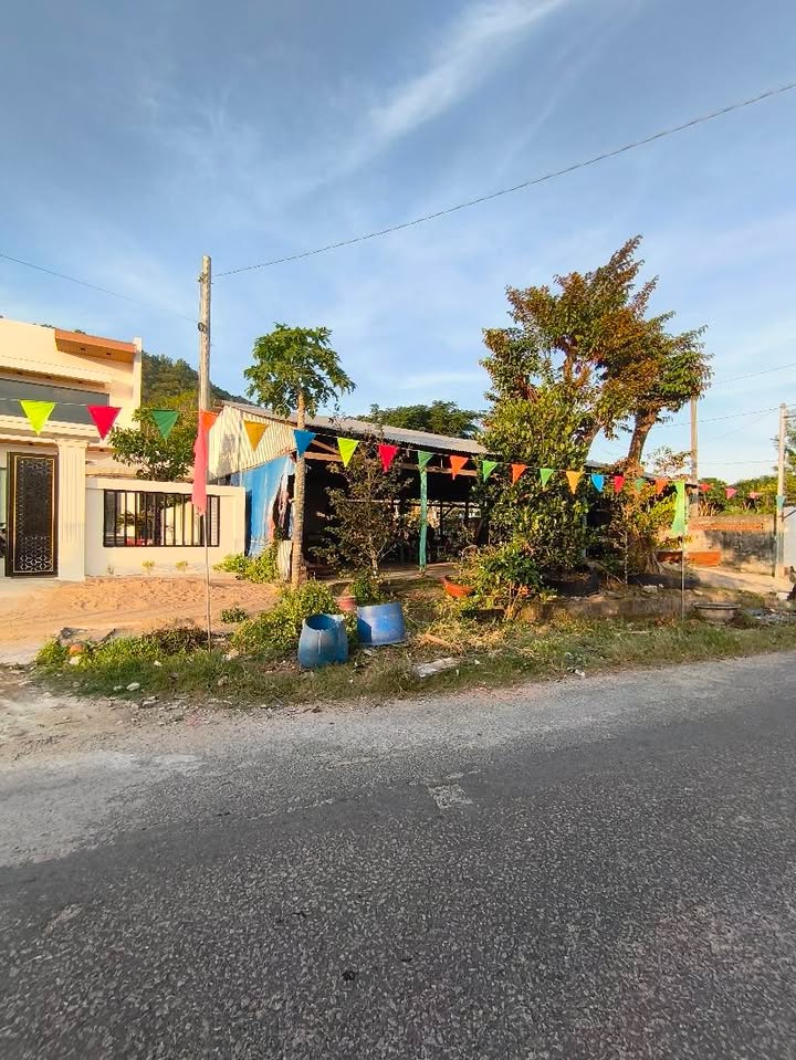 Đất nền 750m² tại trung tâm Óc Eo, An Giang - Giá chỉ 1.7 tỷ, sổ hồng chính chủ!