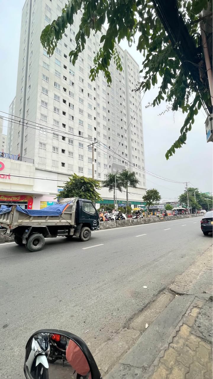 Nhà mặt tiền Phan Văn Hớn 6x26m giá 35 triệu - Kinh doanh sầm uất!