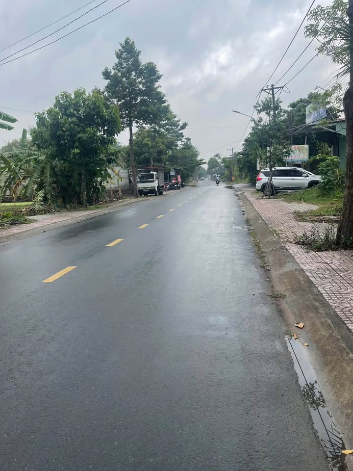 Đất mặt tiền đường Đồng Khởi, Trà Cú, Vĩnh Long 750m² giá 4 tỷ - Cơ hội đầu tư tuyệt vời!