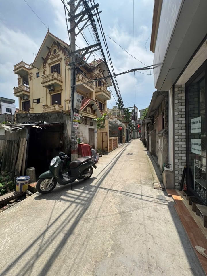 Đất nền Nam Dư, Hoàng Mai 90m² giá 12.x tỷ - Gần chợ, ô tô vào tận nơi!