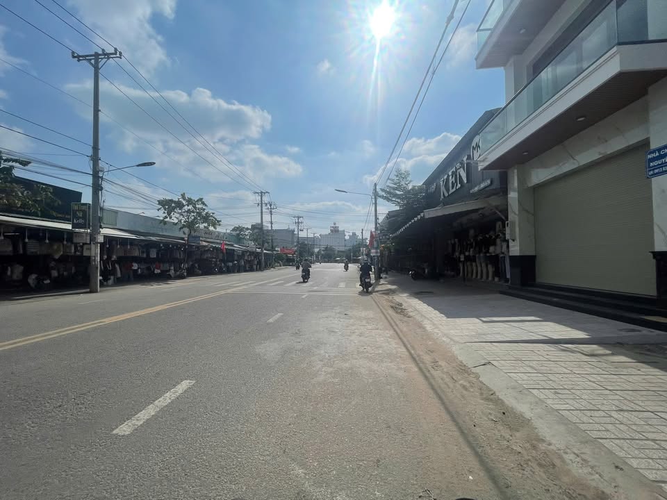 Cho thuê mặt bằng kinh doanh đường Lý Thái Tổ Nối Dài, 80m² giá 12 triệu - Địa điểm lý tưởng cho doanh nghiệp!