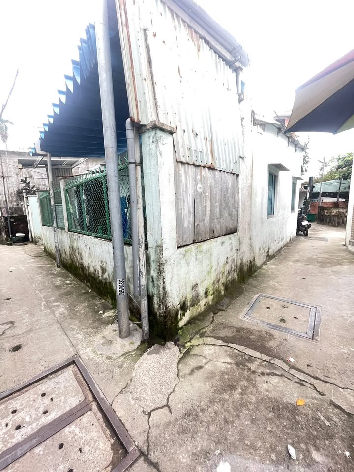 Bán nhà 2 mặt kiệt Lê Văn Thứ, Đà Nẵng 109m² giá 6.2 tỷ - Sát biển Mân Thái